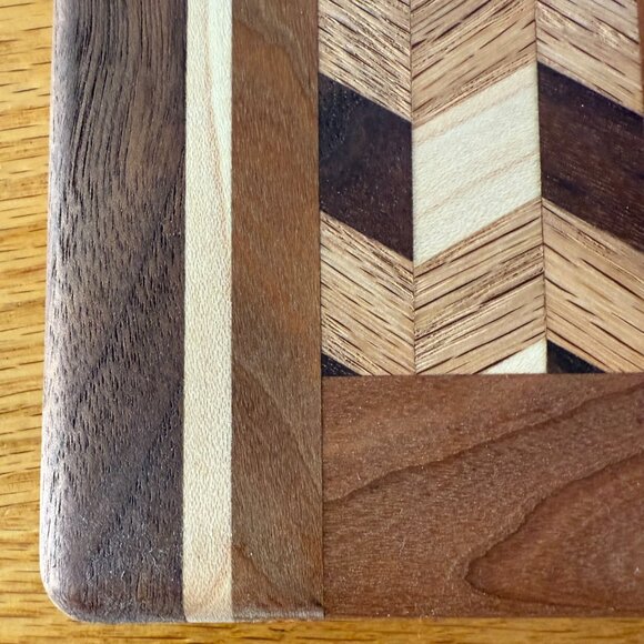 Cutting Board Reversible Hand Crafted Mixed Hardwoods Star of David - Picture 8 of 10